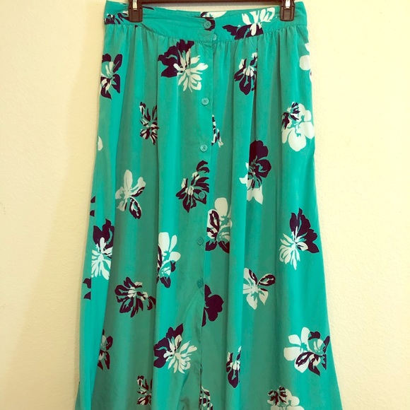Banana Republic Dresses & Skirts - Banana Republic Hawaiian Floral Skirt